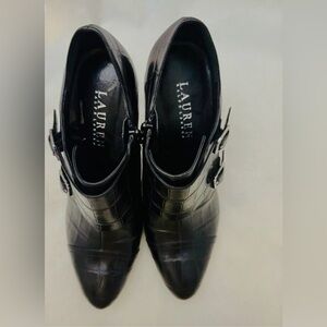 Elegant Black Croc-Embossed Women's Shoes